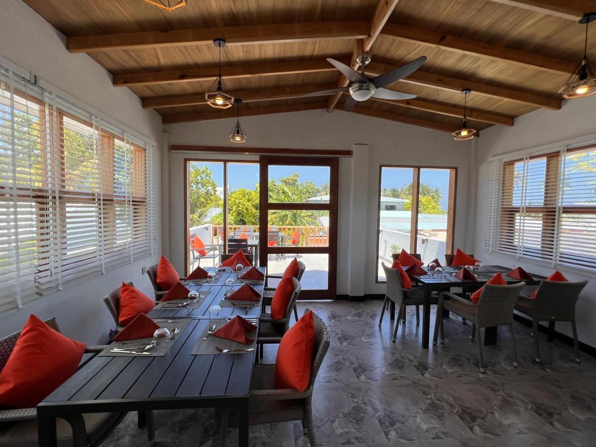 Seaside Dhigurah Hotel Dhigurah  Exterior photo